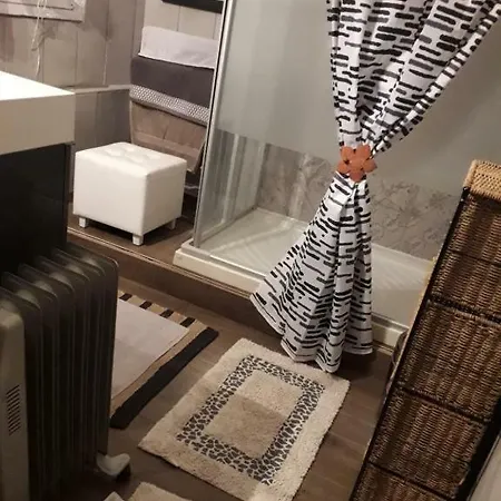 La Maison De Marie-jeanne - Entiere 4 Chambres ゲストハウス *